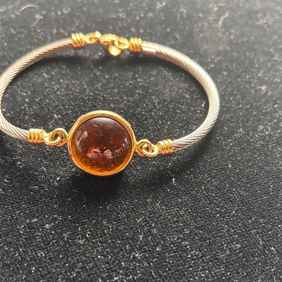 Jewelry - Elegant Gold and Silver Bracelet with Amber Stone